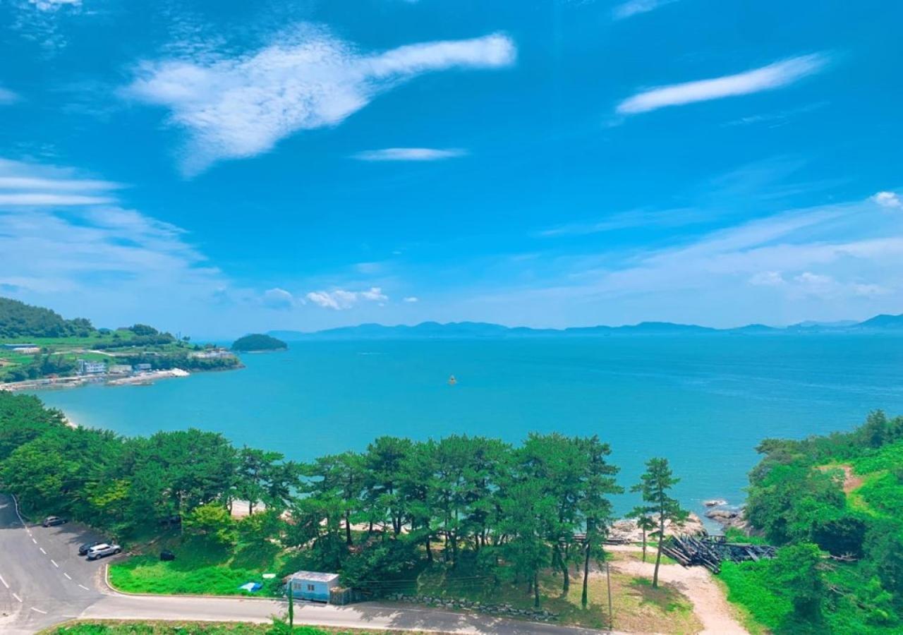 Namhae Sports Park Hotel Exterior photo